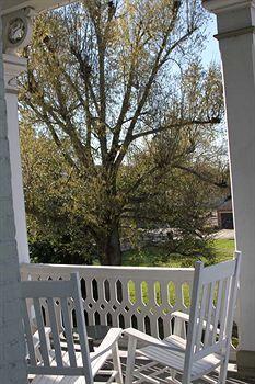 Bed & Breakfast Dansereau House