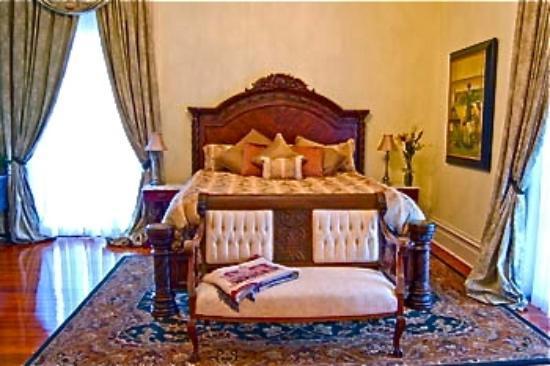 Bed & Breakfast Dansereau House 3*