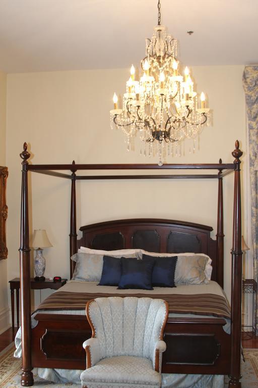 Bed & Breakfast Dansereau House